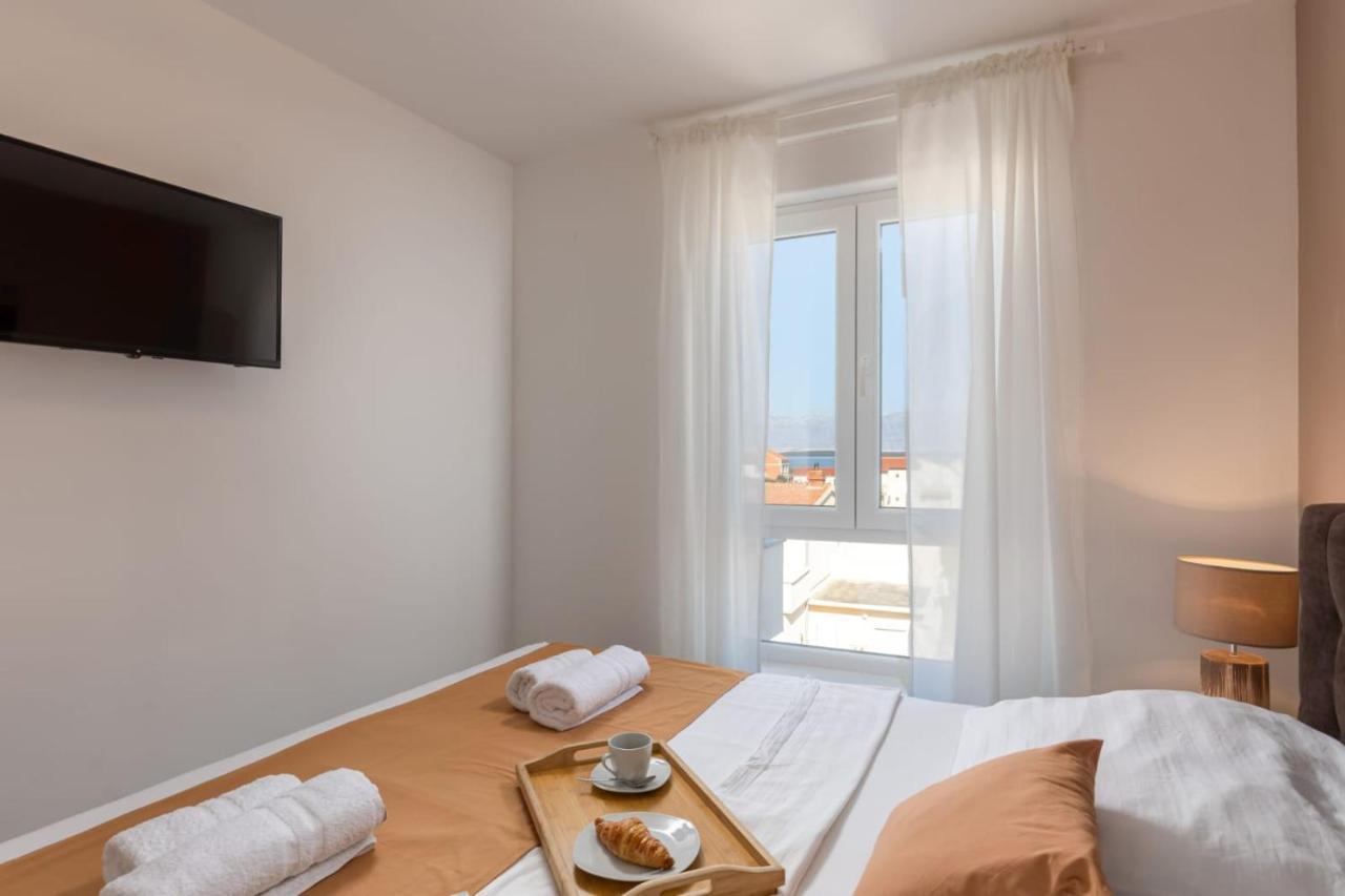 Apartments Cesare Нин Екстериор снимка