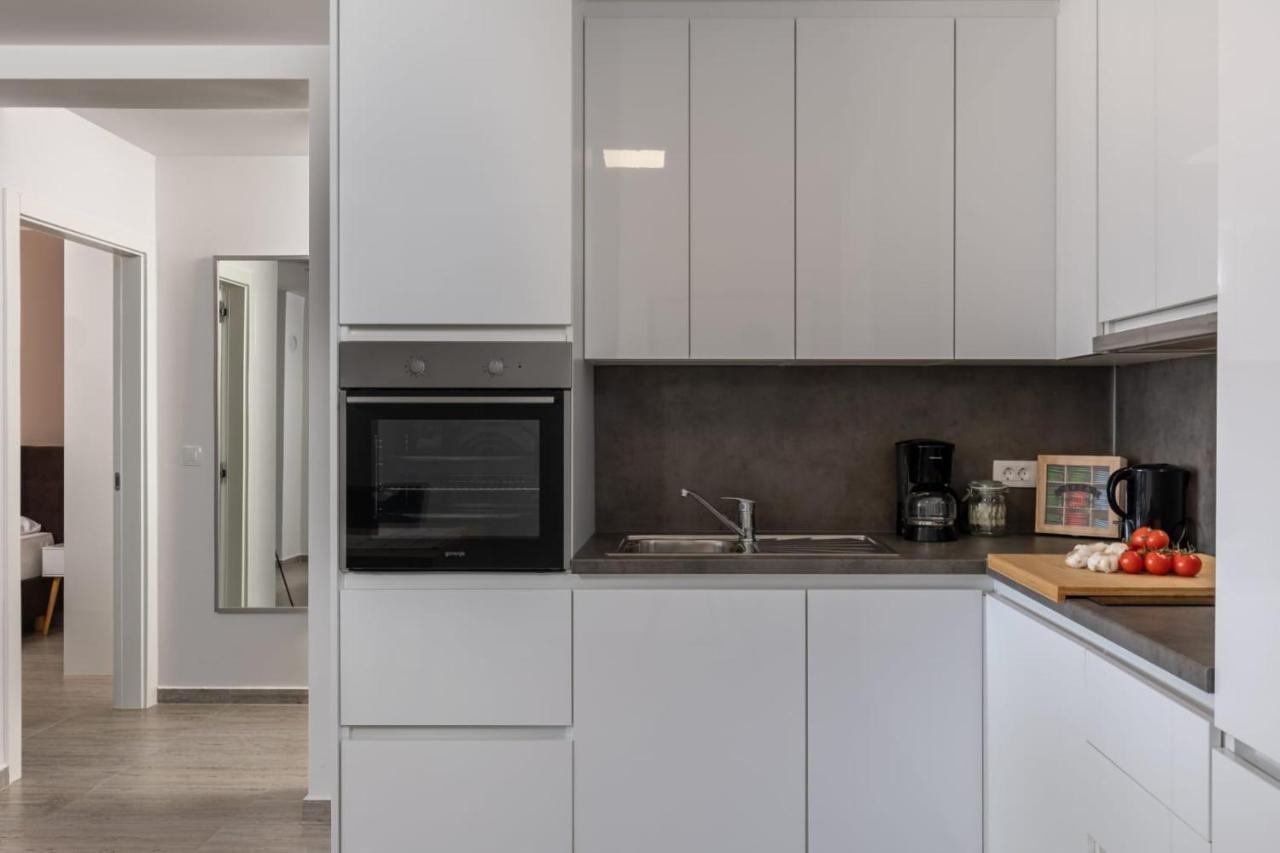 Apartments Cesare Нин Екстериор снимка