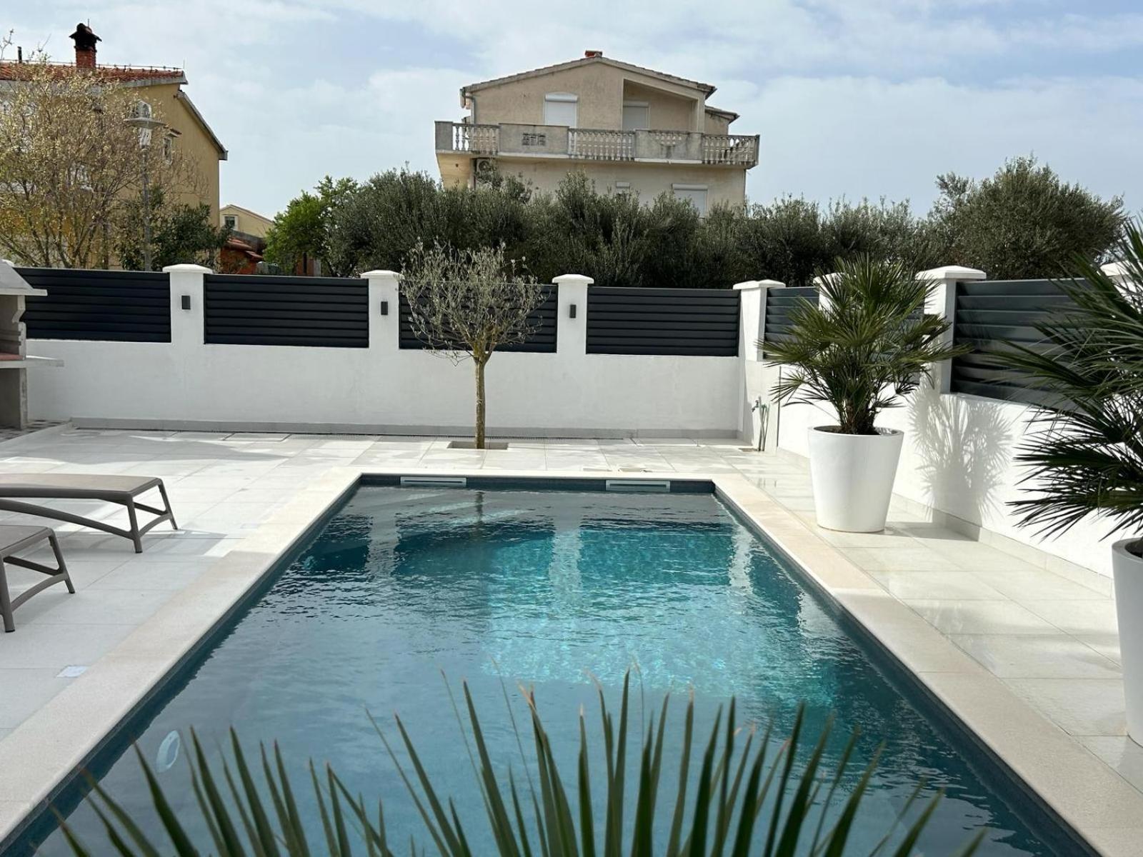 Apartments Cesare Нин Екстериор снимка